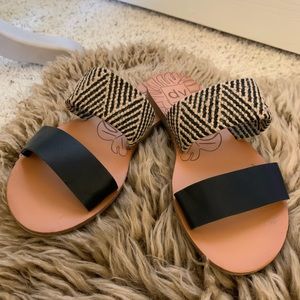 DV by Dolce Vita black and white Slide Sandals